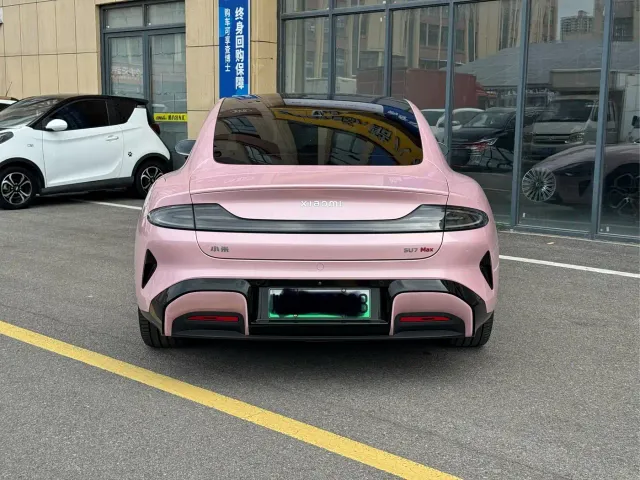 Xiaomi SU7 — Фото автомобиля 14