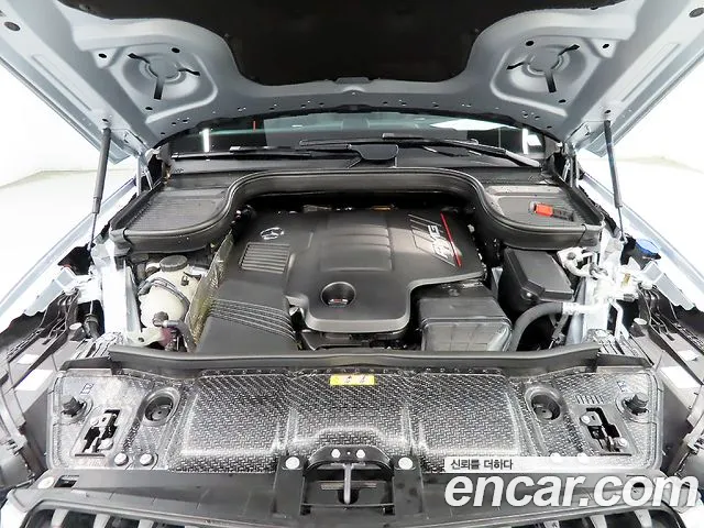 Mercedes-Benz GLE-Class — Фото автомобиля 19