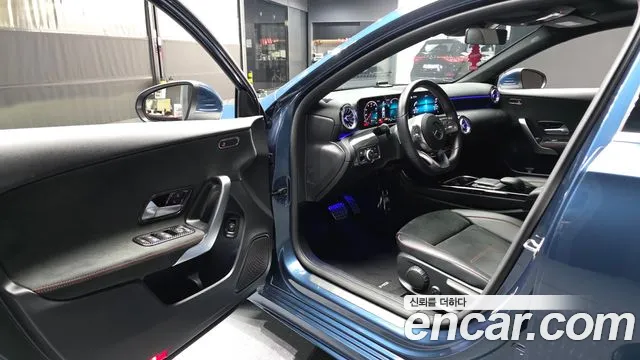 Mercedes-Benz A-Class W177 — Фото автомобиля 9