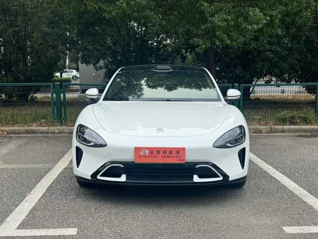 Xiaomi SU7 — Фото автомобиля 2