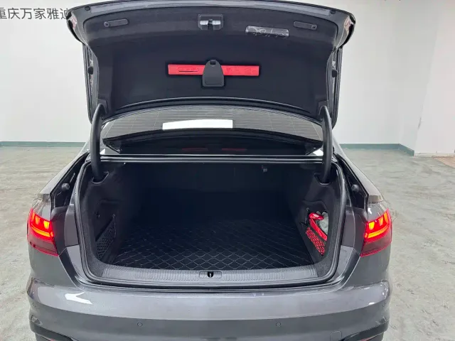 Audi A4L — Фото автомобиля 18