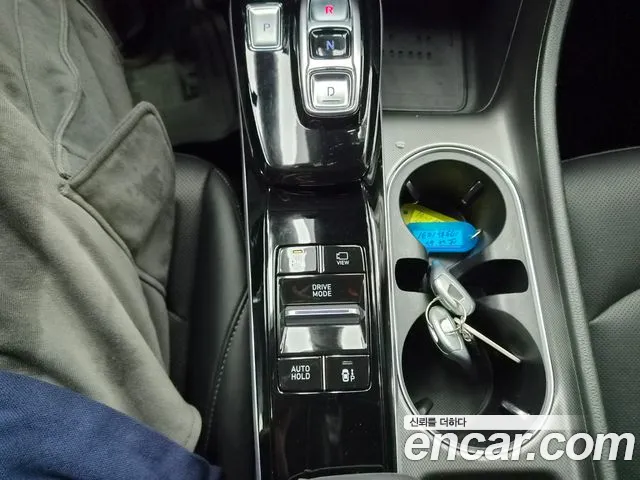 Hyundai Sonata — Фото автомобиля 16