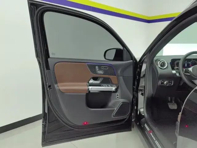Mercedes-Benz GLB-Class — Фото автомобиля 7