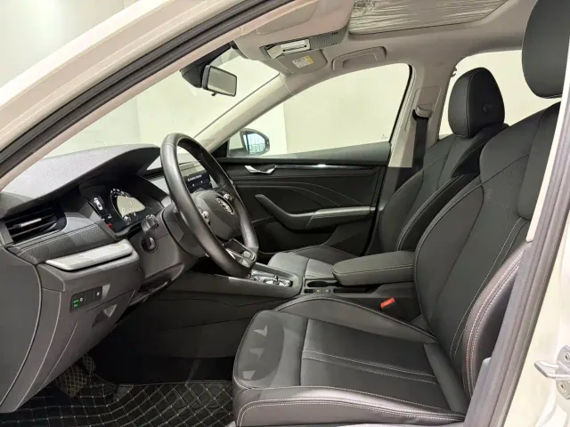 Skoda Octavia — Фото автомобиля 7