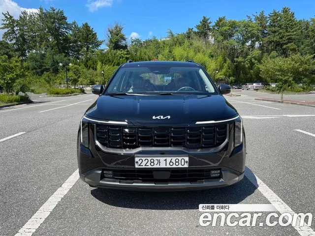 Kia Carnival Generation 4 — Фото автомобиля 8