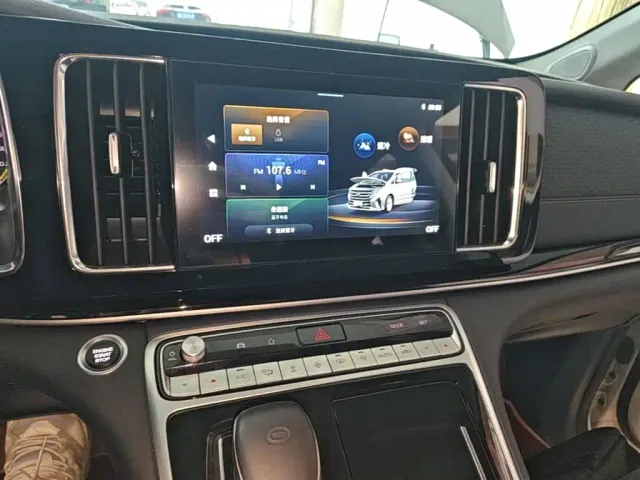 GAC Trumpchi M8 — Фото автомобиля 12