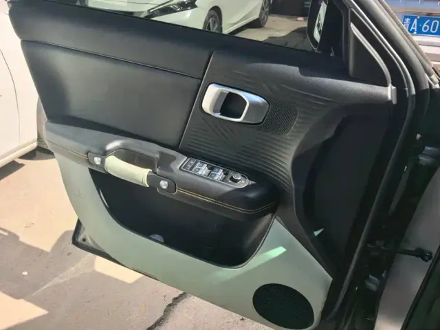 BAIC ORV Beijing Off-Road BJ30 2024 1.5T Magic Core Electric Drive Advanced Edition — Фото автомобиля 7