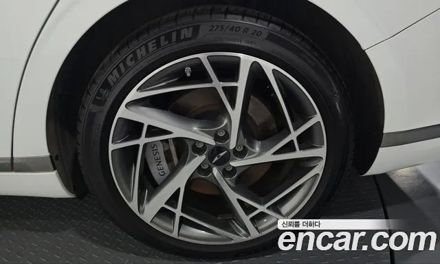 Genesis G90 RS4 — Фото автомобиля 6