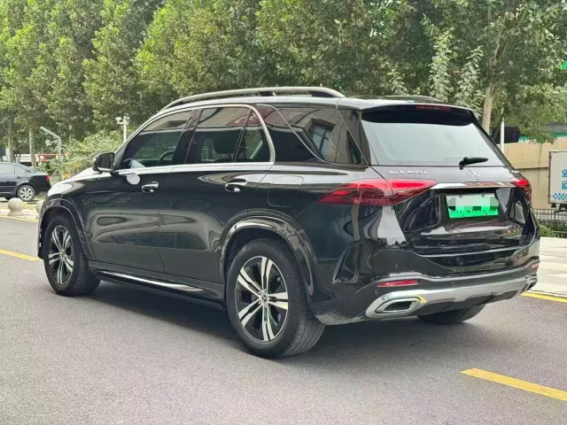 Mercedes-Benz GLE-Class — Фото автомобиля 4