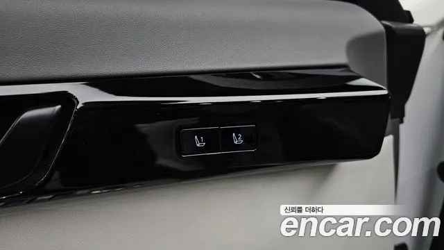 Hyundai Grandeur GN7 — Фото автомобиля 29