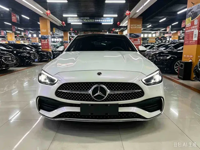 Mercedes-Benz C-Class — Фото автомобиля 2