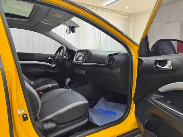 Kia KX1 — Фото автомобиля 10