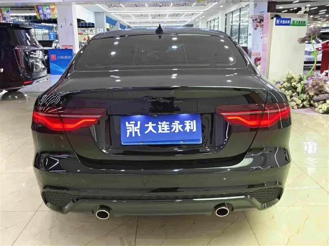 Jaguar XEL — Фото автомобиля 14