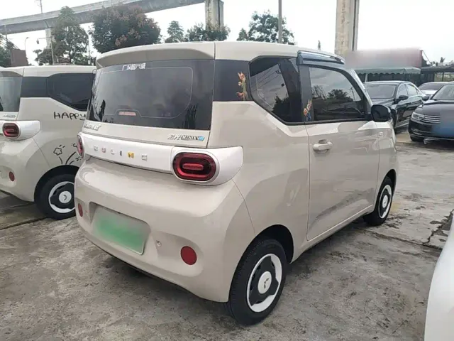 Wuling Hongguang Mini EV — Фото автомобиля 6