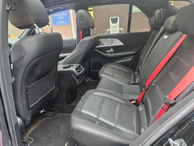 Mercedes-Benz GLE-Class AMG — Фото автомобиля 8
