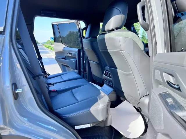 Lexus GX — Фото автомобиля 9