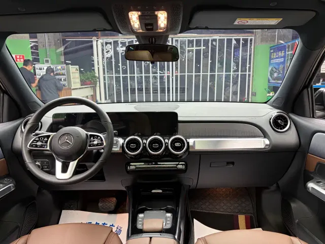 Mercedes-Benz GLB-Class — Фото автомобиля 9
