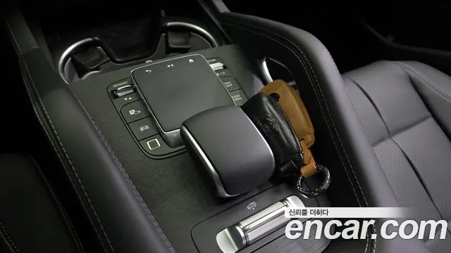 Mercedes-Benz GLS-Class — Фото автомобиля 30