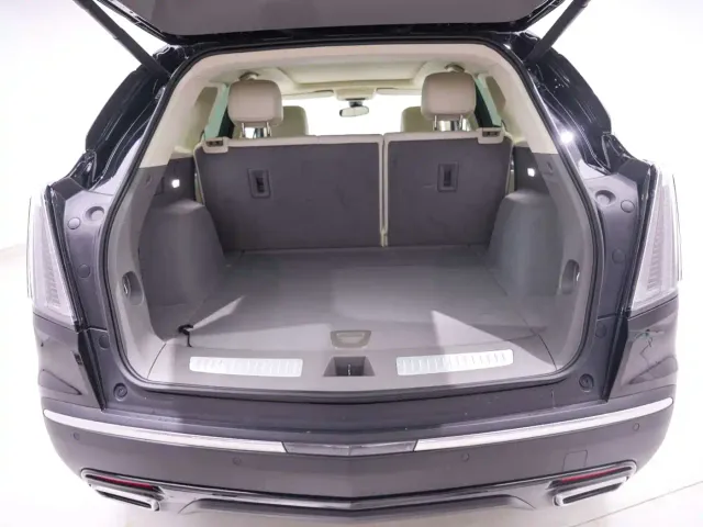 Cadillac XT5 — Фото автомобиля 24