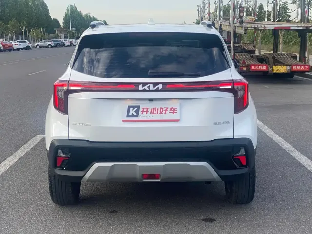 Kia Seltos — Фото автомобиля 11