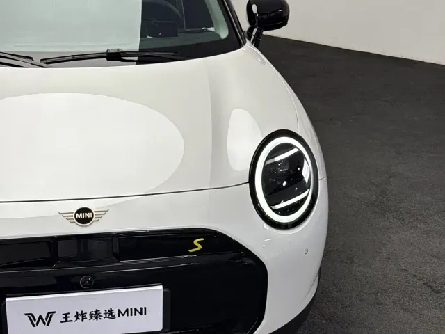 MINI Cooper — Фото автомобиля 6