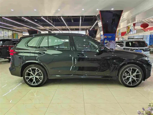 BMW X5 — Фото автомобиля 16