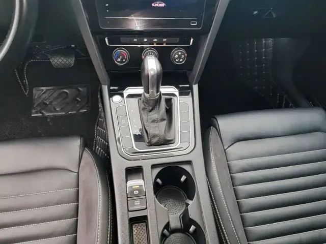Volkswagen Magotan 2020 280TSI DSG Comfort — Фото автомобиля 13
