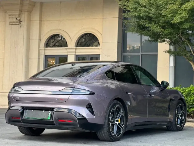 Xiaomi SU7 — Фото автомобиля 8