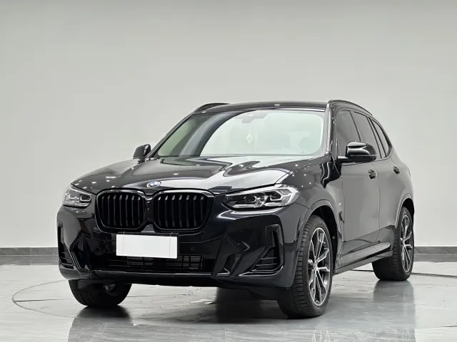 Фотография автомобиля — BMW X3