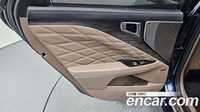 Kia K8 Signature — Фото автомобиля 23