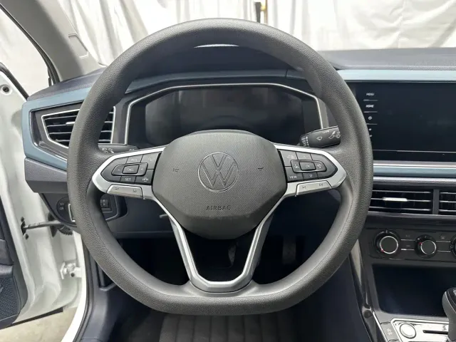 Volkswagen Lavida — Фото автомобиля 7