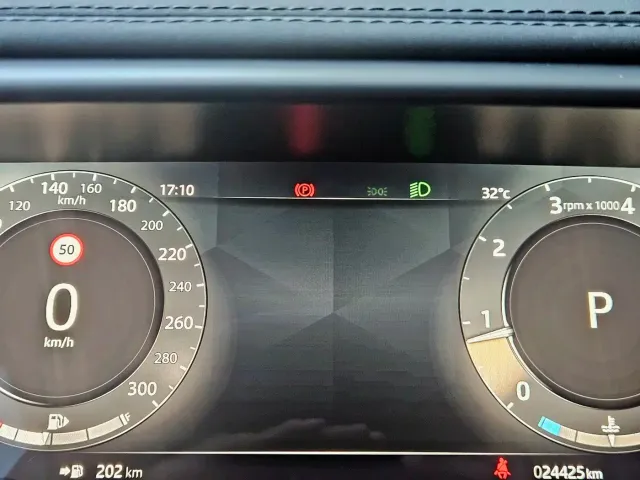 Land Rover Range Rover Sport — Фото автомобиля 12