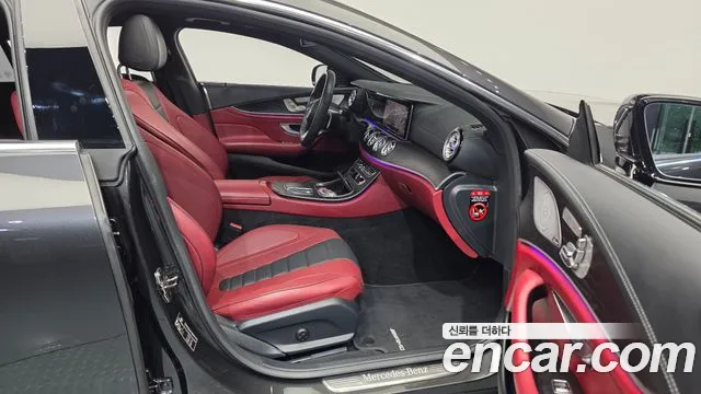 Mercedes-Benz CLS-Class — Фото автомобиля 11