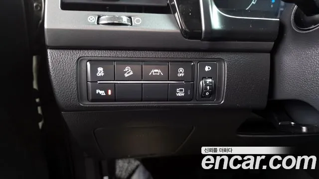 KG_Mobility_Ssangyong Rexton — Фото автомобиля 13