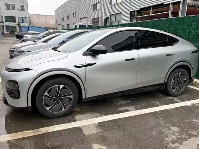 Xpeng G6 — Фото автомобиля 4