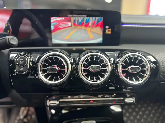 Mercedes-Benz A-Class — Фото автомобиля 11
