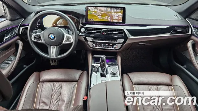 BMW 5 Series G30 — Фото автомобиля 7