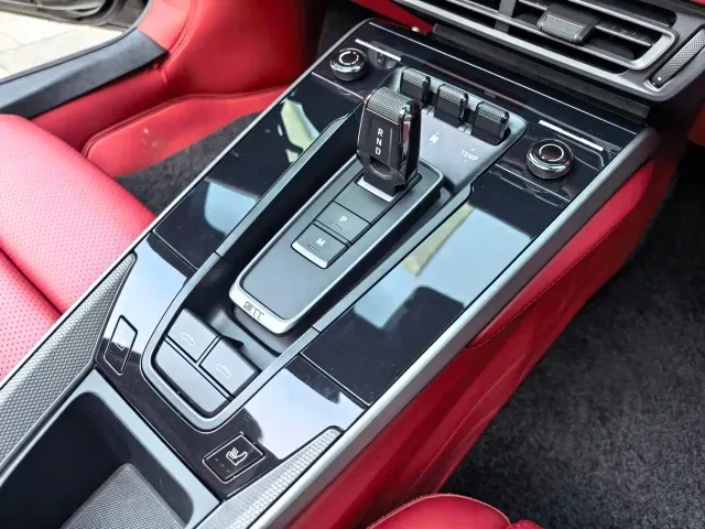 Porsche 911 — Фото автомобиля 13
