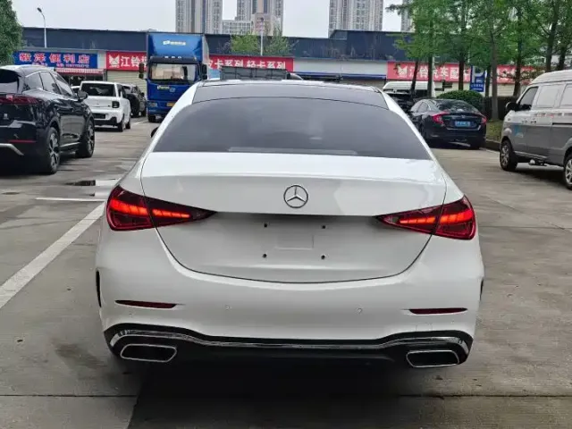 Mercedes-Benz C-Class — Фото автомобиля 8