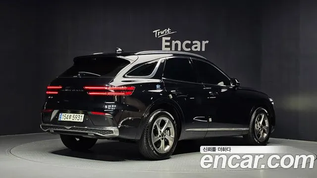 Genesis GV70 — Фото автомобиля 2