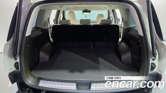 Hyundai Santa Fe MX5 — Фото автомобиля 23