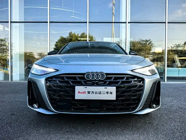 Audi A6L — Фото автомобиля 4