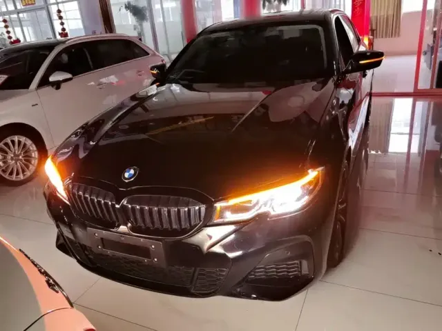 BMW 3 Series — Фото автомобиля 2