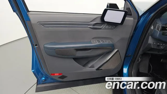 Kia EV9 — Фото автомобиля 13