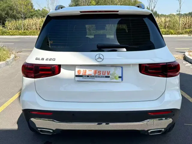 Mercedes-Benz GLB-Class — Фото автомобиля 7