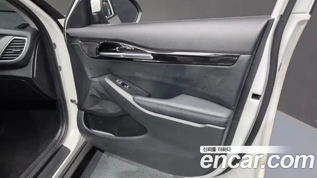Kia Seltos Seltos Бензин 1.6 турбо 2WD — Фото автомобиля 24
