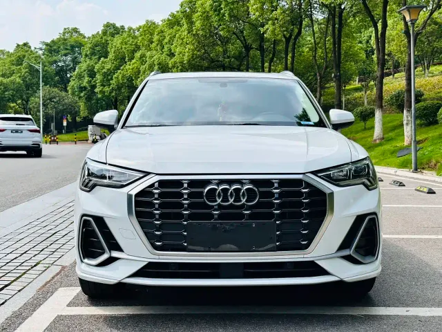 Audi Q3 — Фото автомобиля 2
