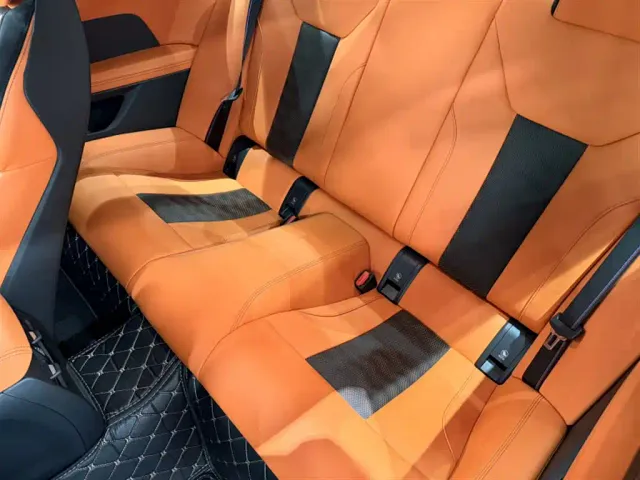 BMW M4 — Фото автомобиля 9