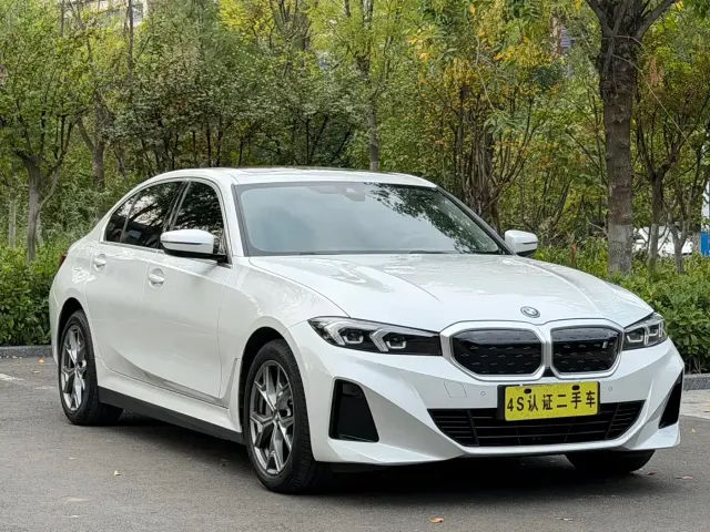 BMW i3 — Фото автомобиля 2