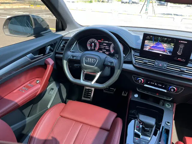 Audi Q5L — Фото автомобиля 10